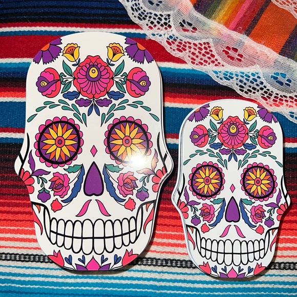Sugar skulls, Nesting Tins, Set of 2. Day of The Dead - Picture 2 of 7